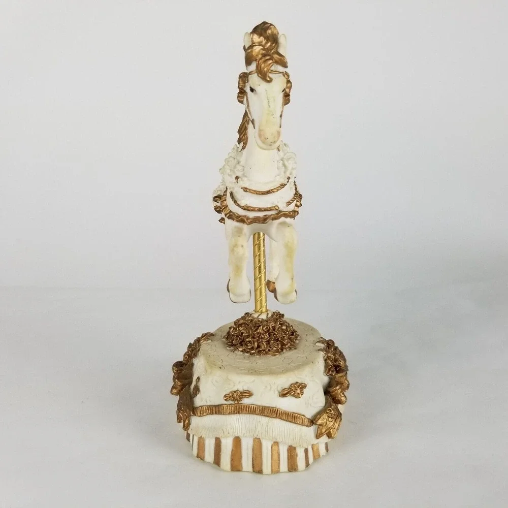 Carousel Horse Melodies County Fair Collection‎ My Favorite Things White & Gold